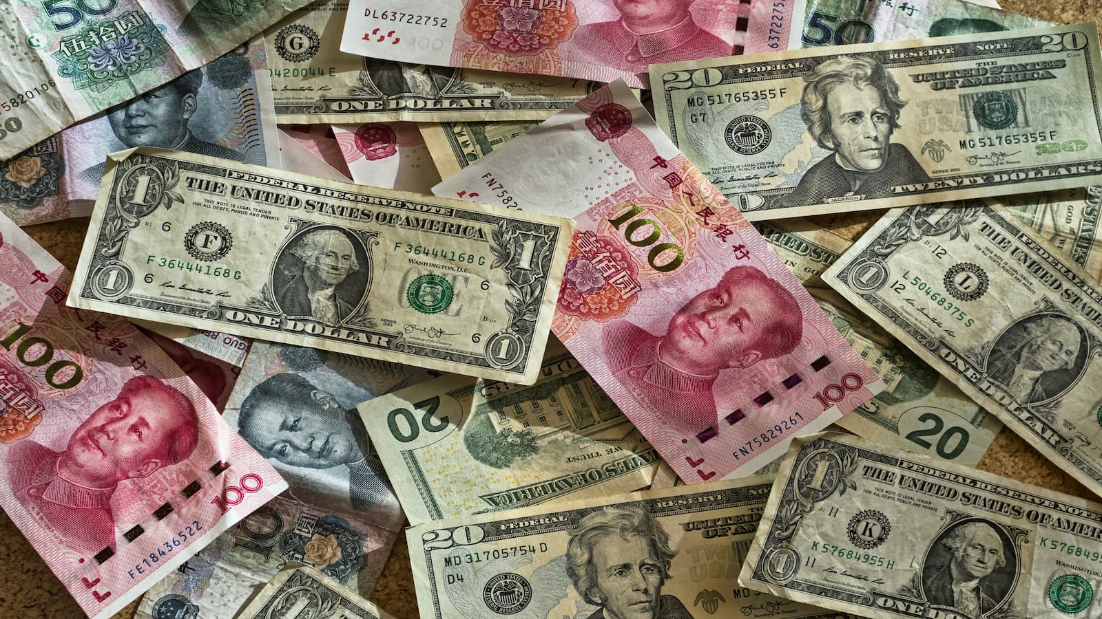 Asia FX Weakens Amid US-China Trade Uncertainty