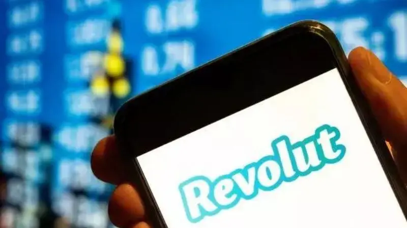 Regulatory Uncertainty Forces Revolut to Delist 3 Cryptos
