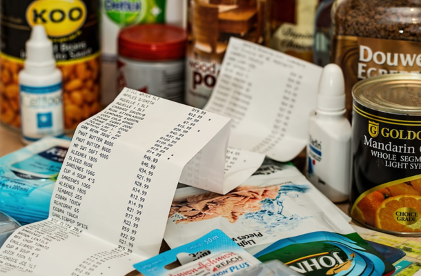 Increase in Michigan Consumer Confidence as Inflation Expectations Decline