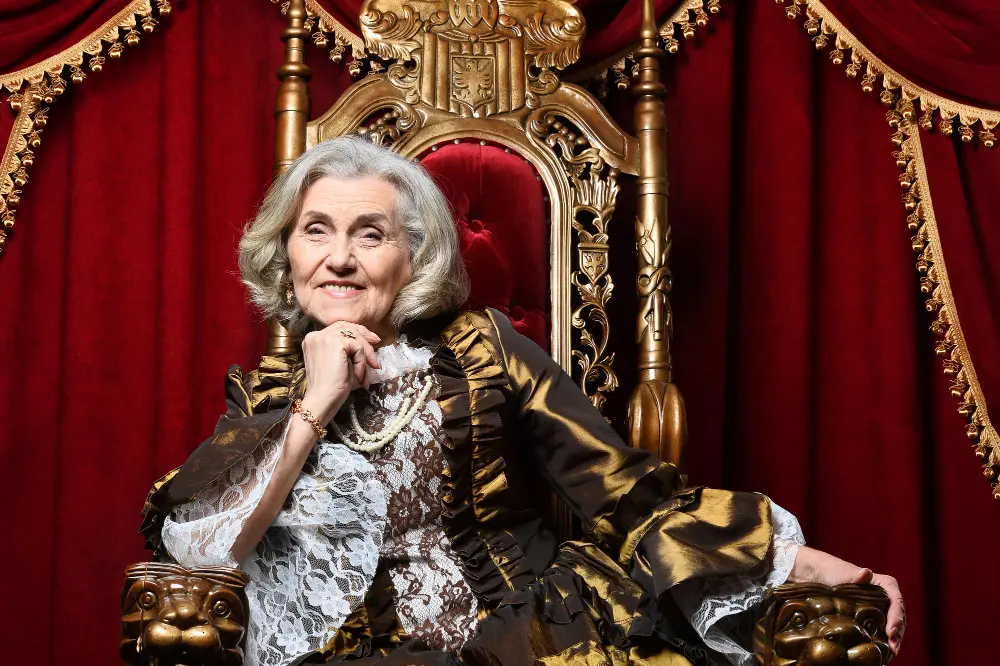 Queen Elizabeth Passes Away at Age 96