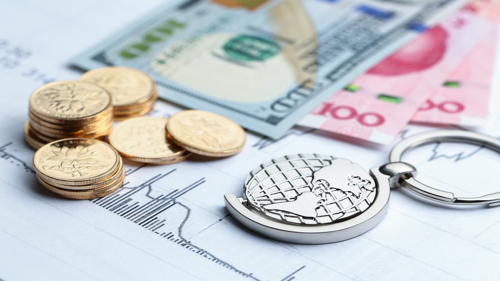 Asian Currencies Rise as Dollar Weakens on Rate Cut Hopes
