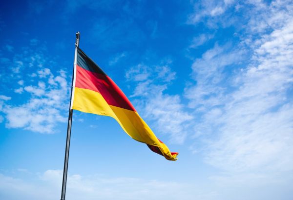 The German Manufacturing PMI Climbs, While the Services Sector Declines